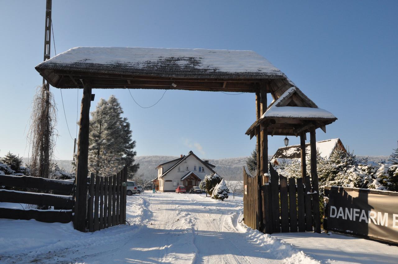 Bieszczadzki Osrodek Wypoczynkowo Konferencyjny Danfarm Hotel Ustrzyki Dolne Exterior photo