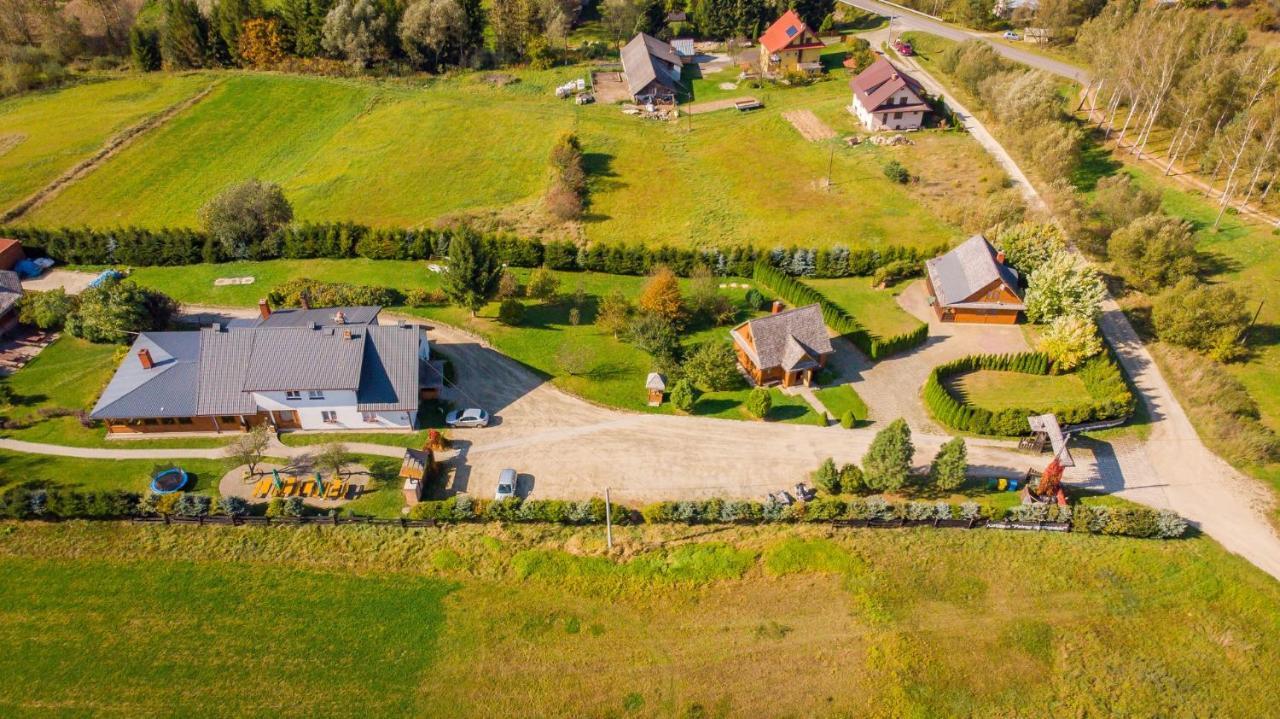 Bieszczadzki Osrodek Wypoczynkowo Konferencyjny Danfarm Hotel Ustrzyki Dolne Exterior photo